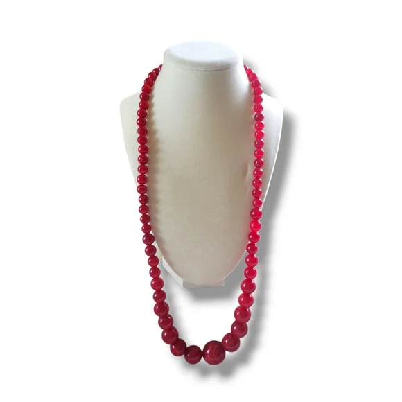 VTG Long Elegant Graduated Vibrant Red Beaded Necklace - Picture 7 of 7